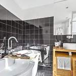 Апартаменты Flat Place De La Republique *