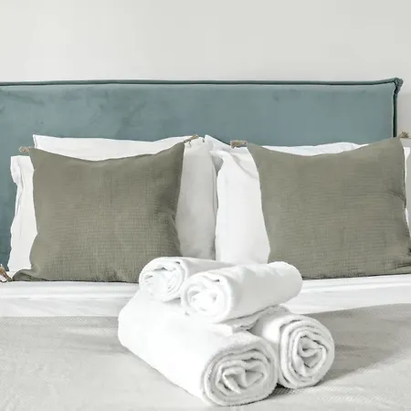 Flat Place De La Republique * Paris