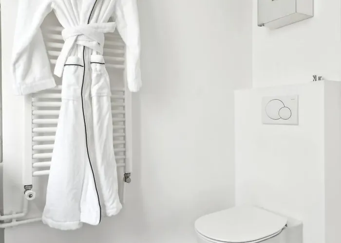 Bnbnova - Le Marais & Place De La Republique - 2br Apartamento